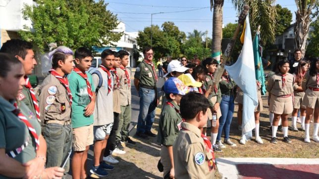 con propuestas culturales y un gran clima familiar, los hornos festejo sus 140 anos