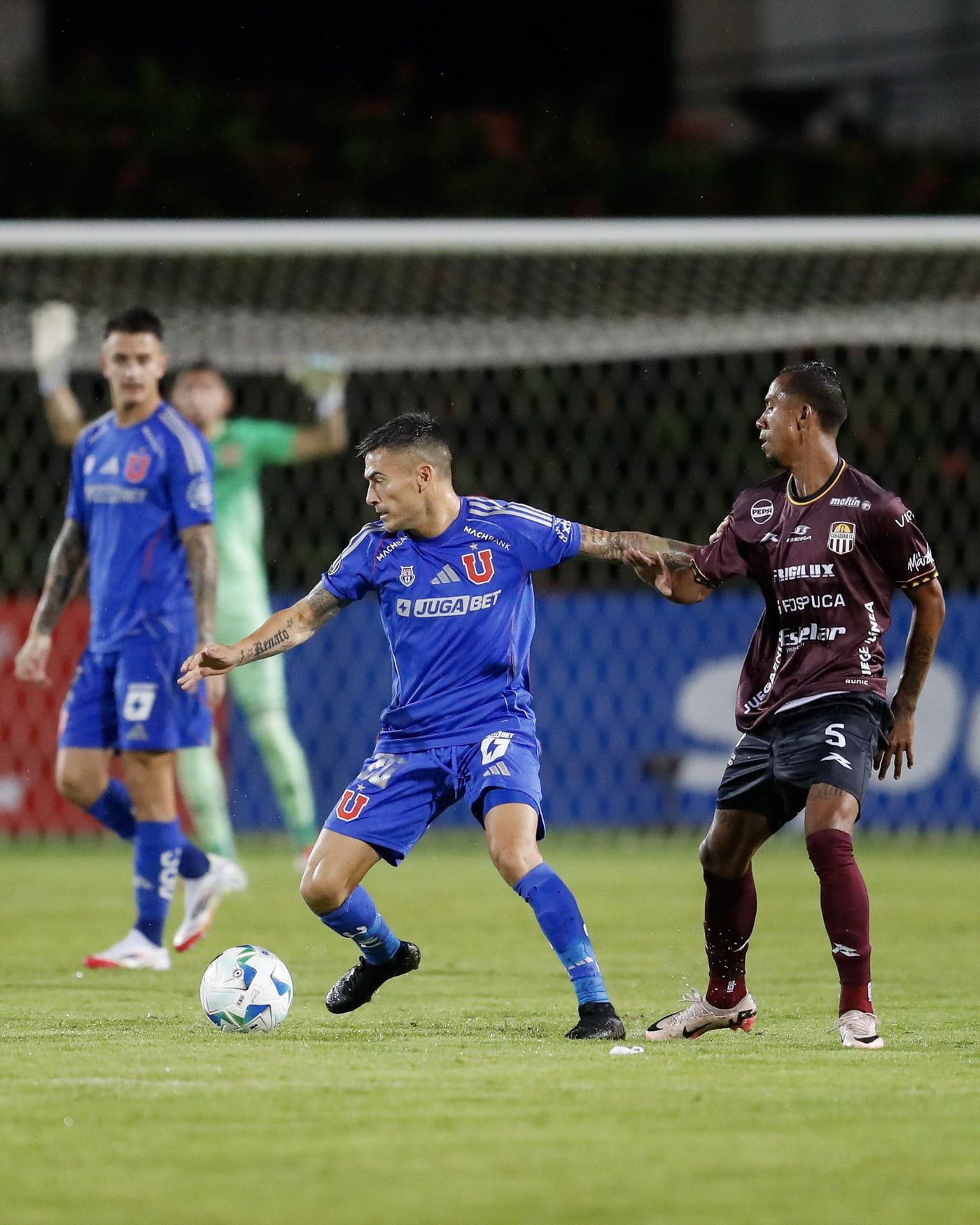 El empate entre Carabobo y U de Chile beneficia a Estudiantes