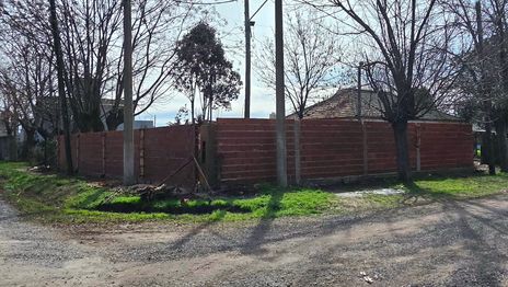 Denuncian que siguen las obras en un predio que iba convertirse en una plaza, pero fue usurpado