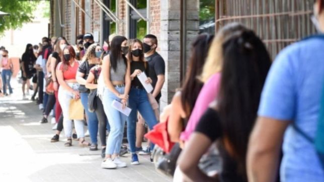 una panaderia de la plata lanzo una busqueda laboral sin requisitos