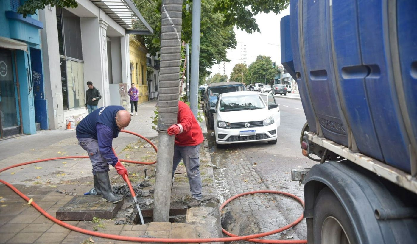 Limpieza de sumideros 1.jpg