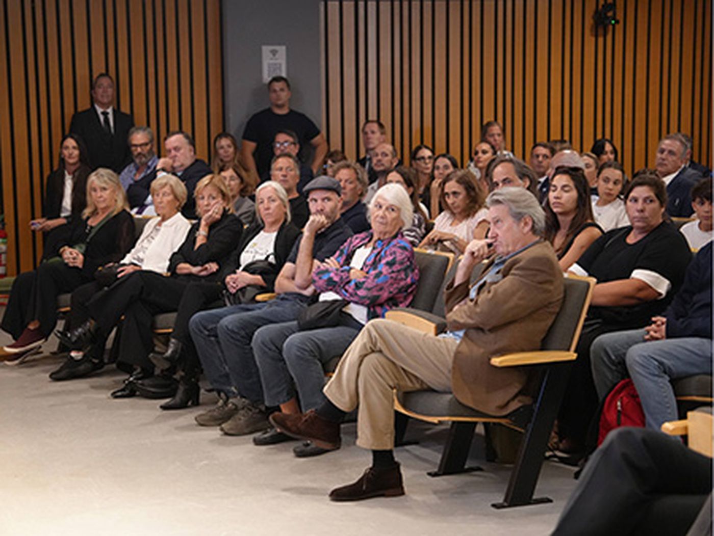 En el Sal&oacute;n Auditorio se realiz&oacute; la entrega de legajos del personal judicial que fue v&iacute;ctima del terrorismo de Estado a sus familiares