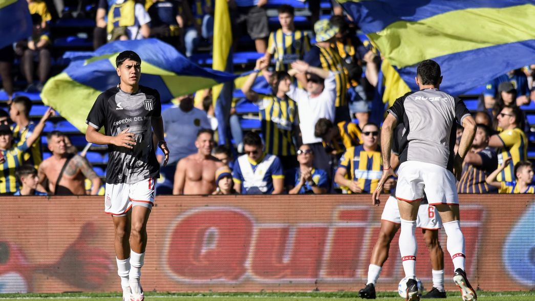 Tobio Burgos quedó descartado para el clásico, pero tiene fecha para su regreso