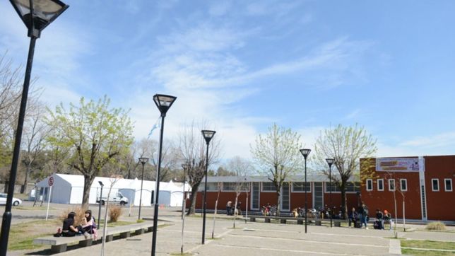 denuncian que buscan enjuiciar academicamente a un referente estudiantil