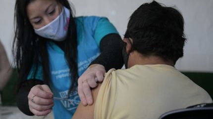 Provincia apunta a que toda la población esté vacunada contra el COVID para marzo