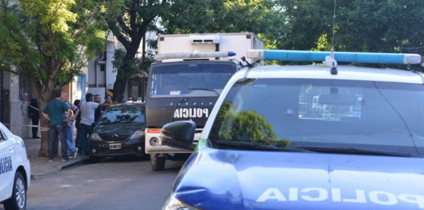 1542837226097.jpg?x=14&y=174&width=1255&height=628&rotate=0&scaleX=1&scaleY=1&ow=1280&oh=855&&cw=1920&ch=950