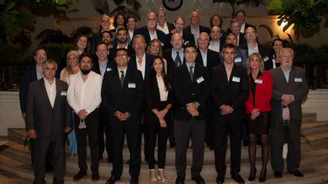 adepa formo su nuevo consejo ejecutivo y emitio su informe sobre la libertad de prensa