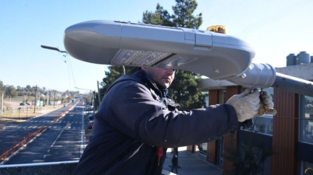 luces led y cableado subterraneo: asi sigue el plan de luminarias en plazas y avenidas