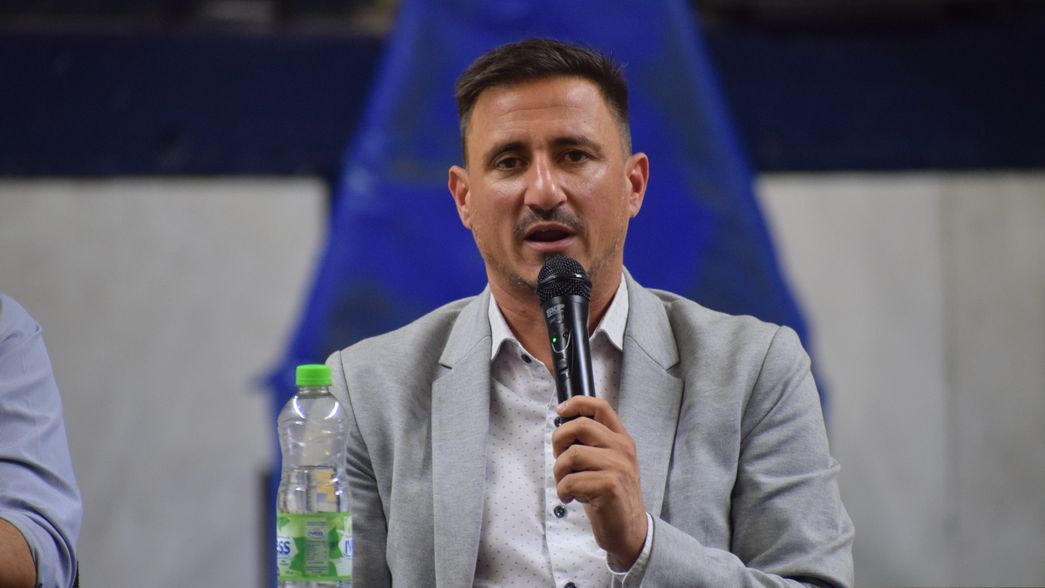 Destrozaron el negocio de un dirigente de Gimnasia y lo amenazaron