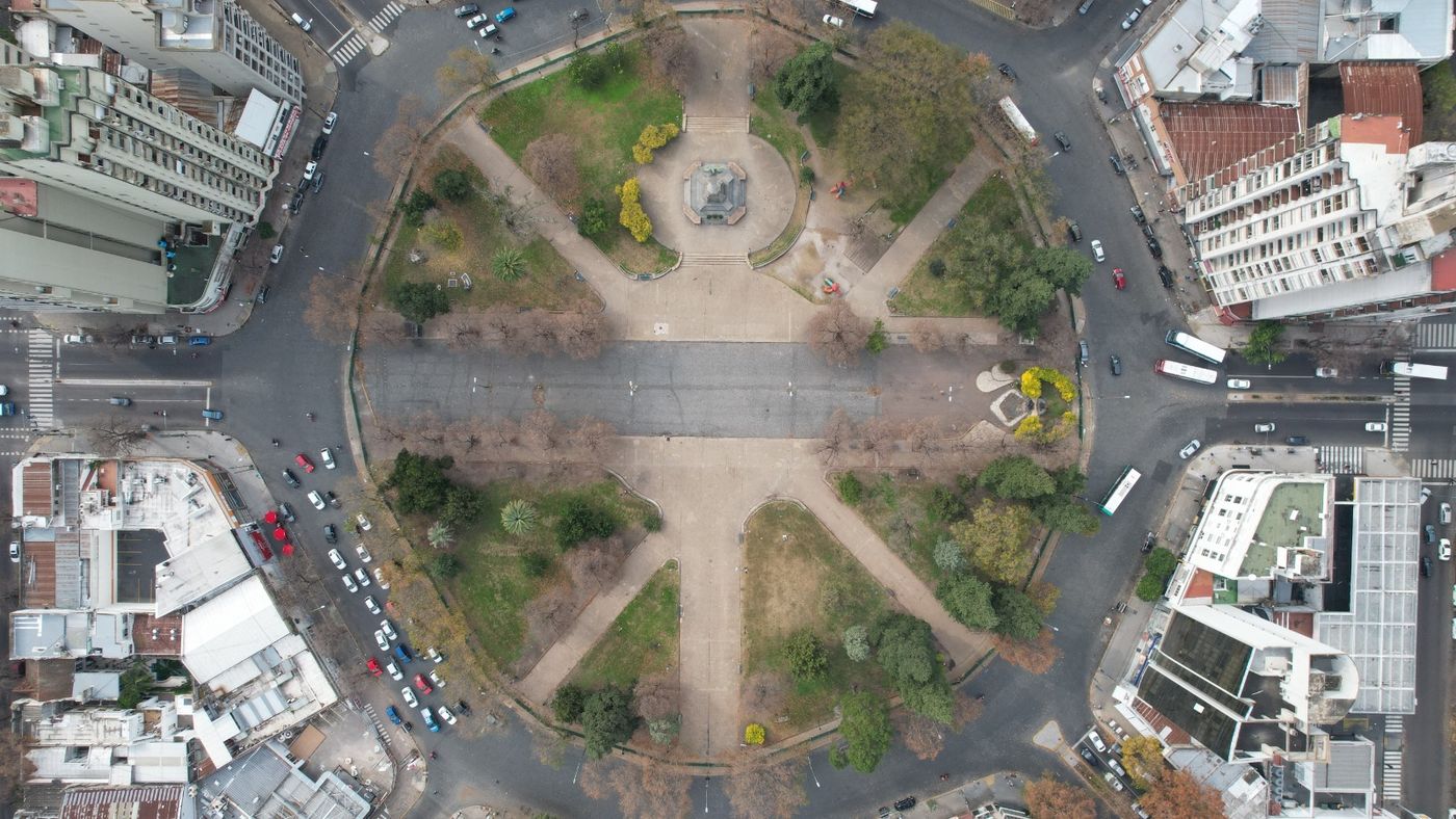 Plaza Italia aérea.jpeg