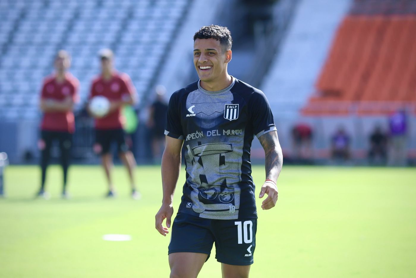 Tiago Palacios Estudiantes.jpg