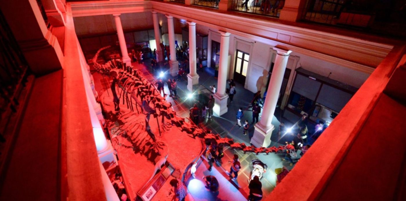 1543143419846.jpg?x= 16&y=230&width=1532&height=766&rotate=0&scaleX=1&scaleY=1&ow=1500&oh=996&&cw=1920&ch=950