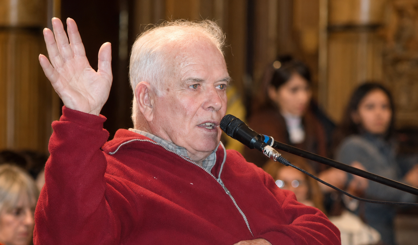 Julio López (2)