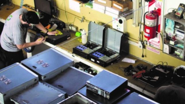 abren las inscripciones para un curso de armado y reparacion de pc gratuito en la plata