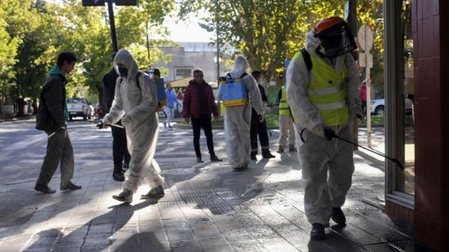 tres nuevos muertos y 188 casos de coronavirus en lo que va del viernes en la plata