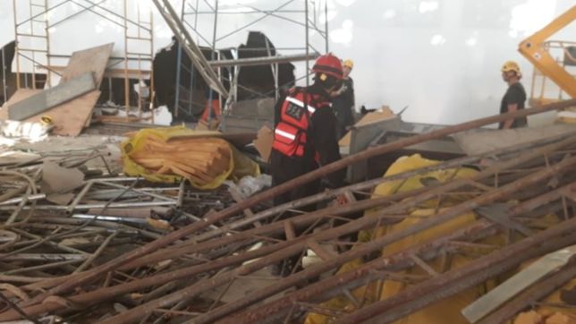 incorporaron una foto de un andamio doblado a la causa del tragico derrumbe en ezeiza