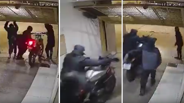 video: rompieron el porton de un edificio de la plata y se llevaron dos motos de alta cilindrada