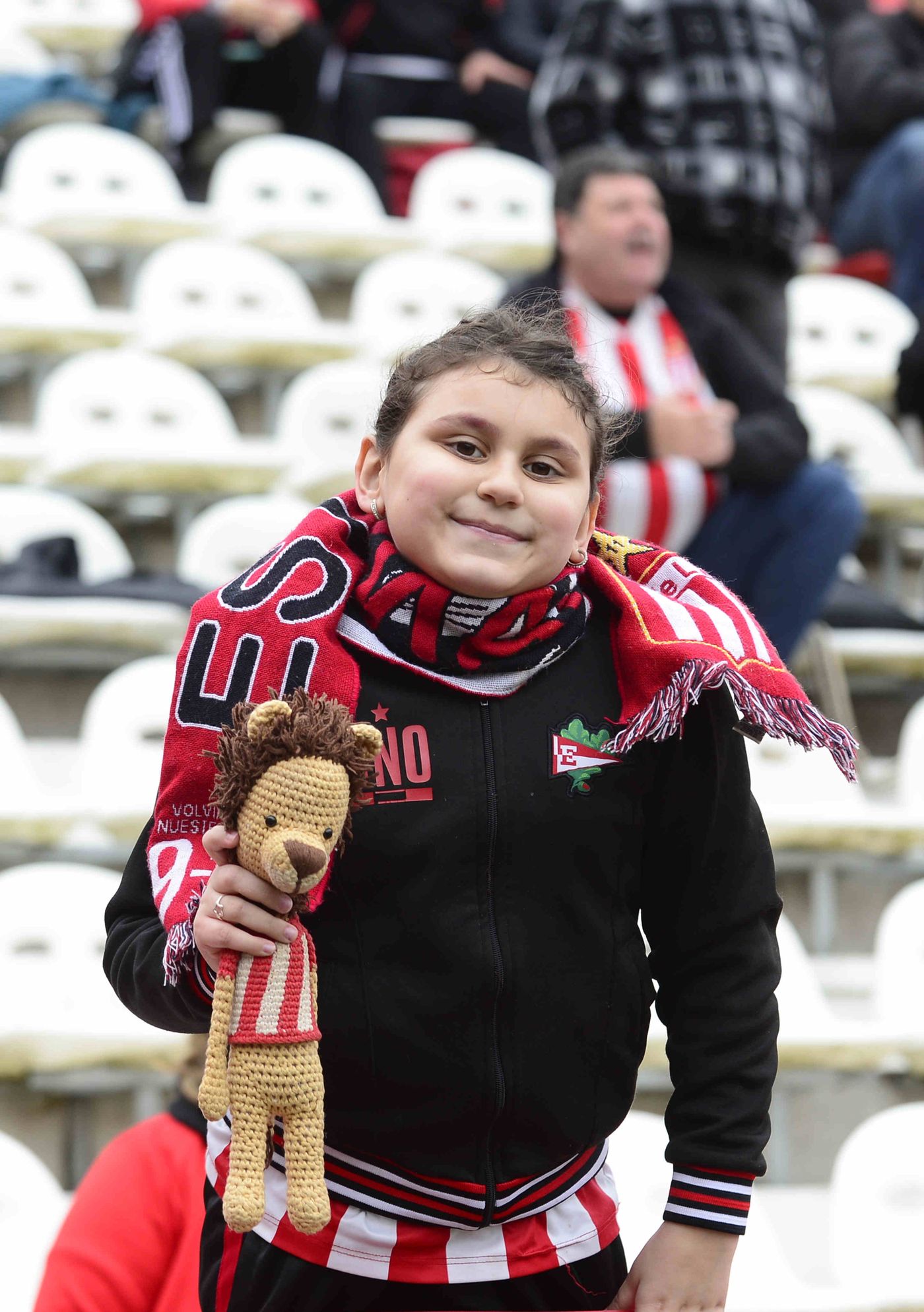 Hinchas Estudiantes UNO Clásico