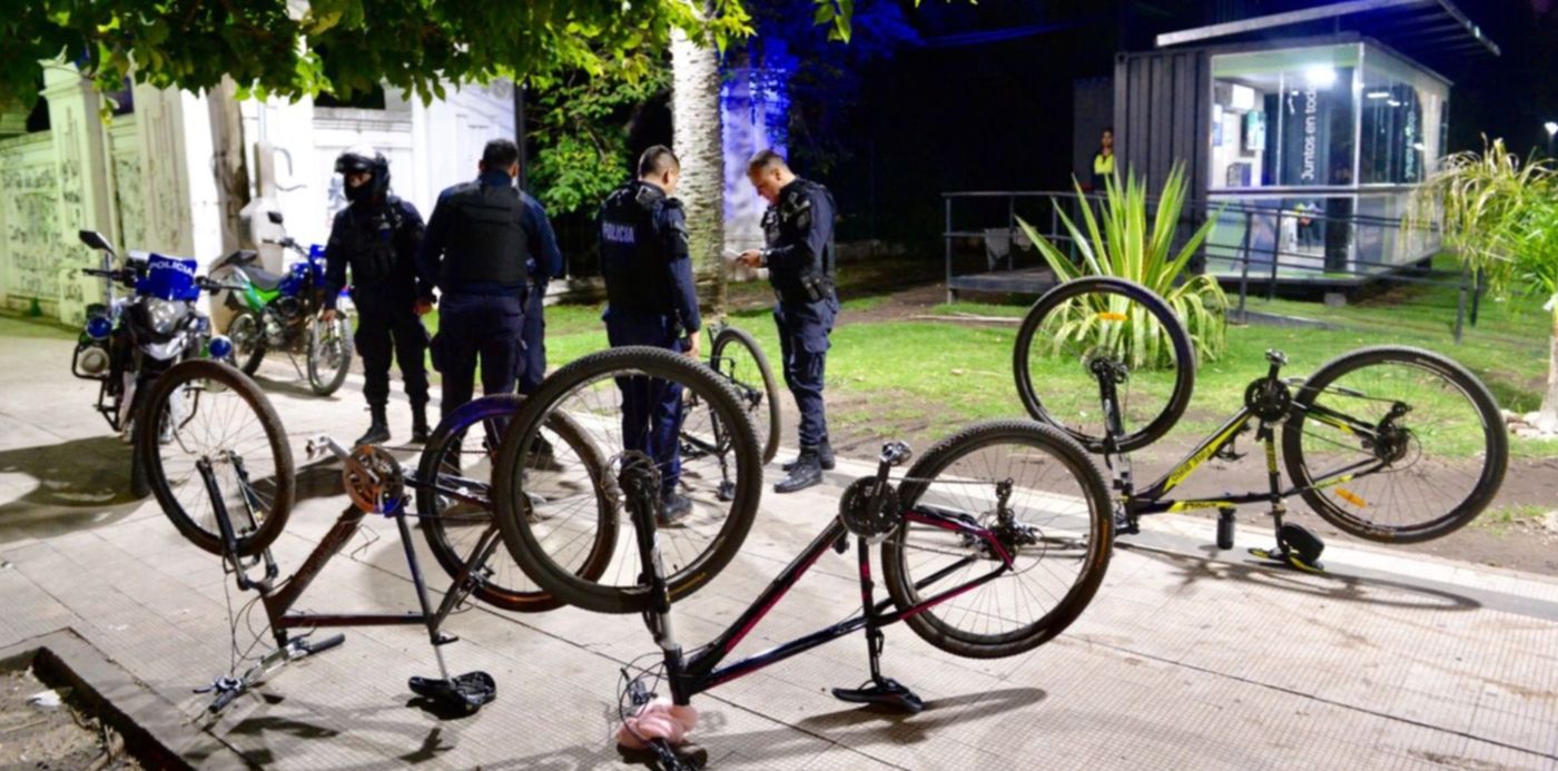 1545141972473.jpg?width=1489&scaleX=1&scaleY=1&ow=1500&oh=998&y=162&height=745&rotate=0&x=7&&cw=1920&ch=950