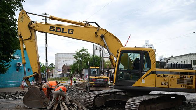 avanza la pavimentacion de avenida 38 y prometen terminarla antes de fin de ano