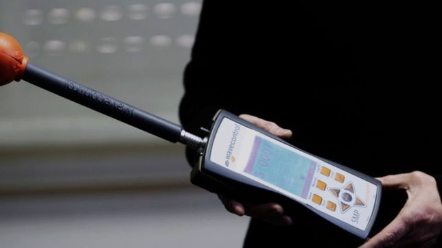 en la unlp analizan cuanto dano provocan las radiaciones de la tecnologia que usamos