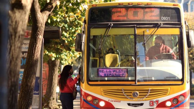 se levanto el paro de trabajadores de la linea 202 y el servicio ya funciona normalmente