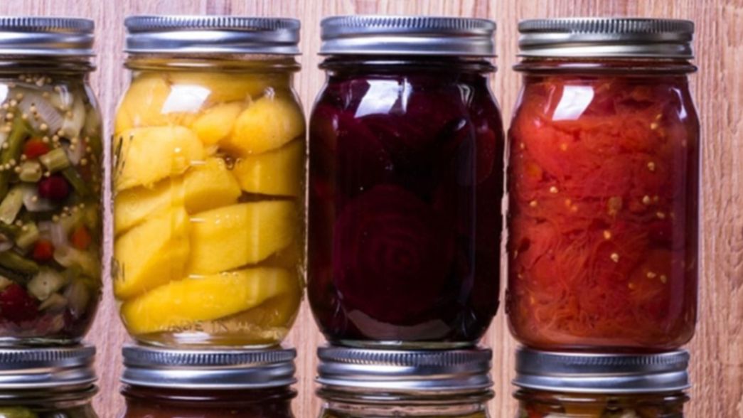 La ANMAT prohibió el consumo de alimentos de conserva por riesgo de intoxicación