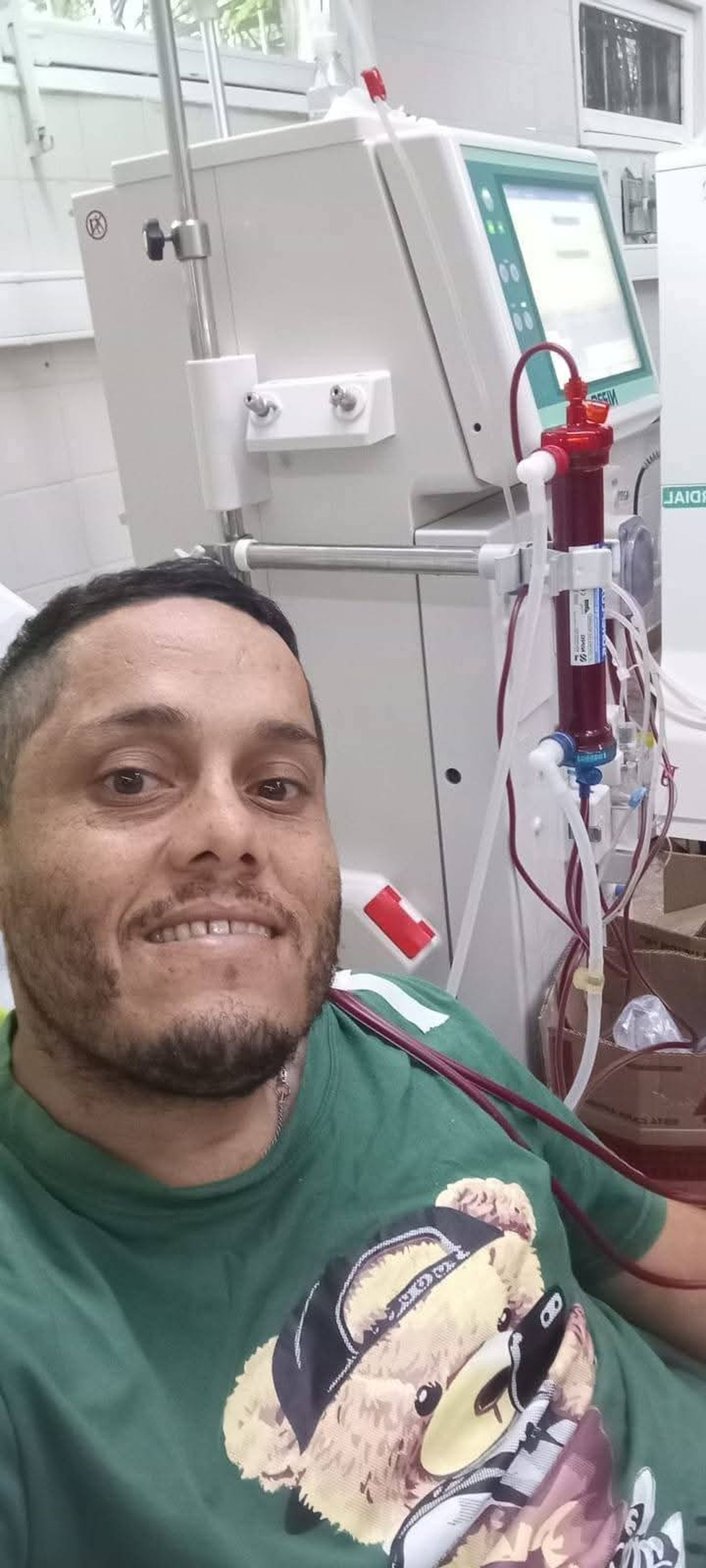 Alejandro busca ayuda para acondicionar su casa y poder recibir el trasplante de ri&ntilde;&oacute;n