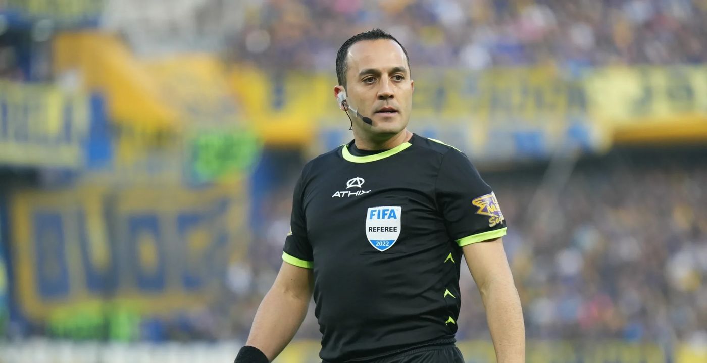 Fernando Espinoza VAR Estudiantes.jpg