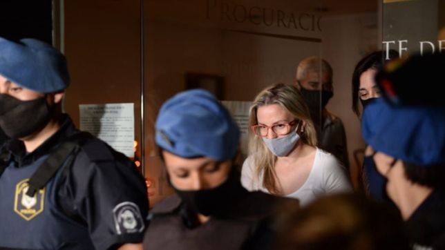 piden que carolina piparo de explicaciones por las subjecuciones en su secretaria