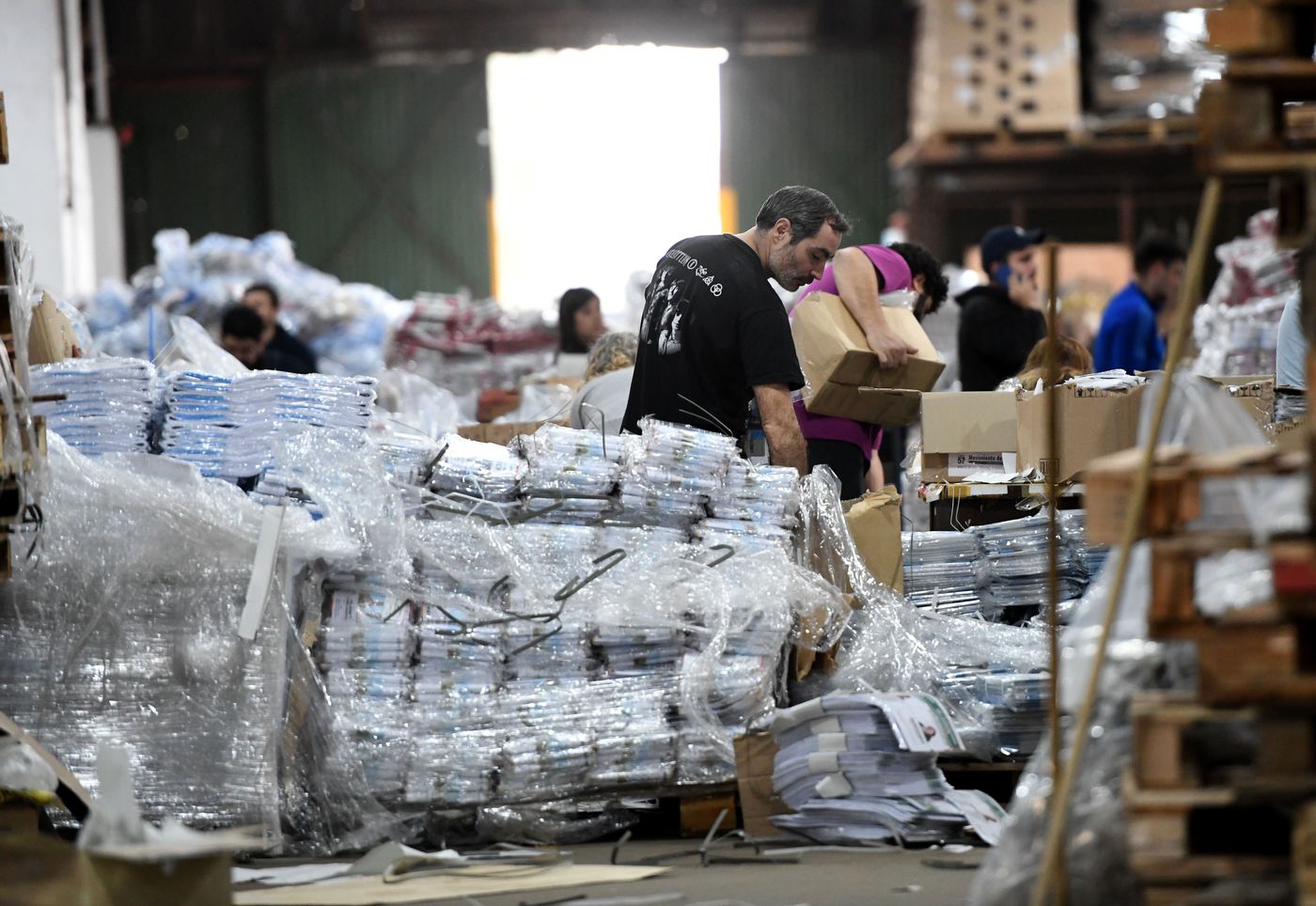 El Estado gasta miles de millones de pesos en la impresión de boletas en cada elección.