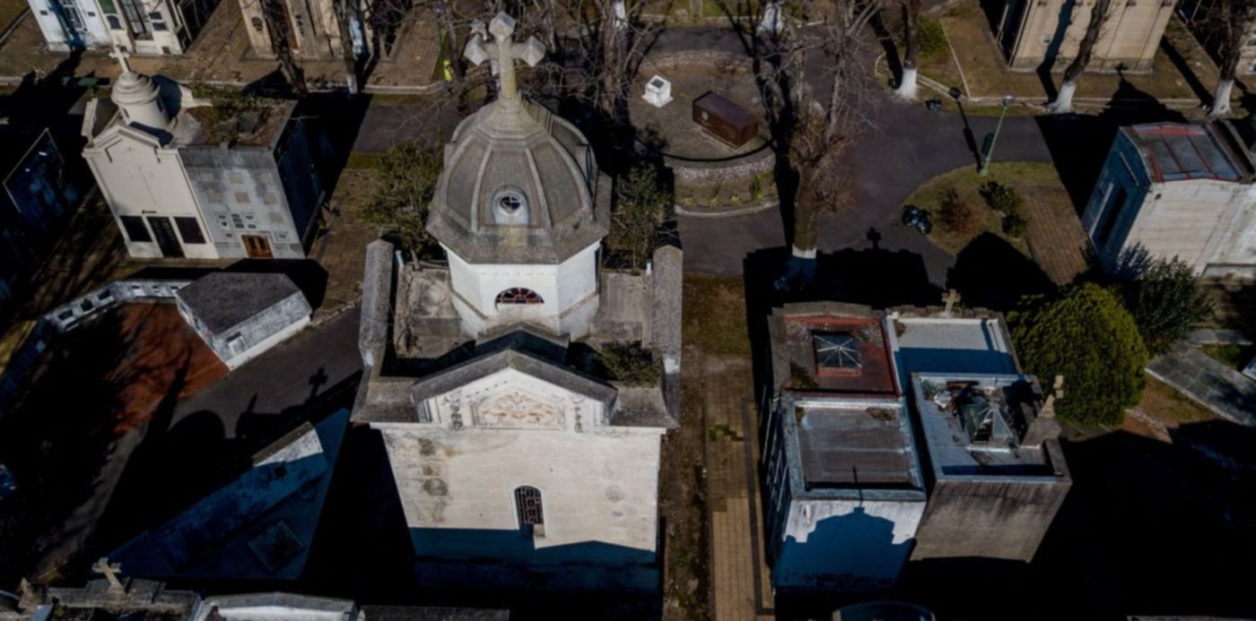 1537442544114.jpg?width=1461&scaleX=1&scaleY=1&x=27&y=97&ow=1500&oh=842&height=731&rotate=0&&cw=1920&ch=950