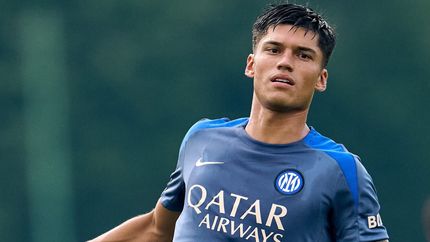 Inter de Porto Alegre abrió negociaciones con Joaquín Correa mientras Estudiantes espera