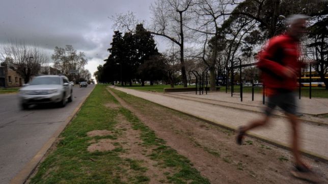 un runner, el primero de los detenidos en la plata por violar el aislamiento por coronavirus