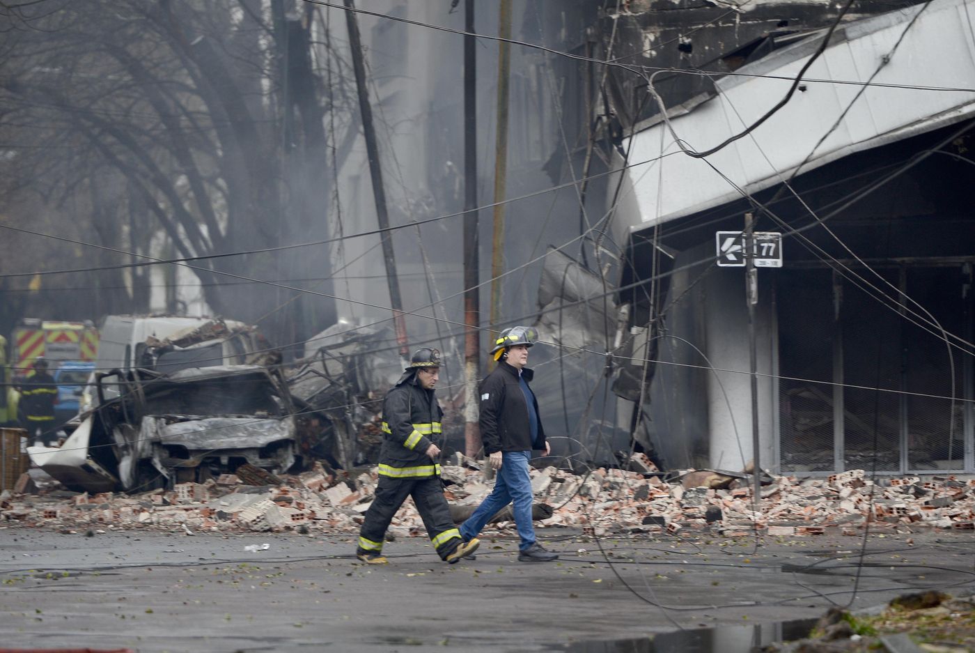 Incendio y derrumbe en diagonal 77 (1)