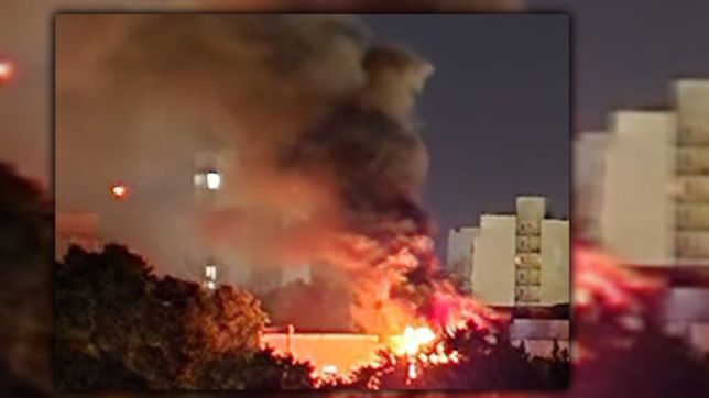 se incendio el laboratorio bago de la plata y evacuaron a varios vecinos