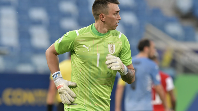 muslera tendra una agenda cargada entre estudiantes y la gira de uruguay por europa