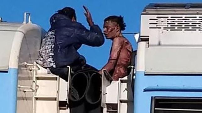 malabares en la costa y regreso tragico: la historia de los chicos electrocutados en el tren roca