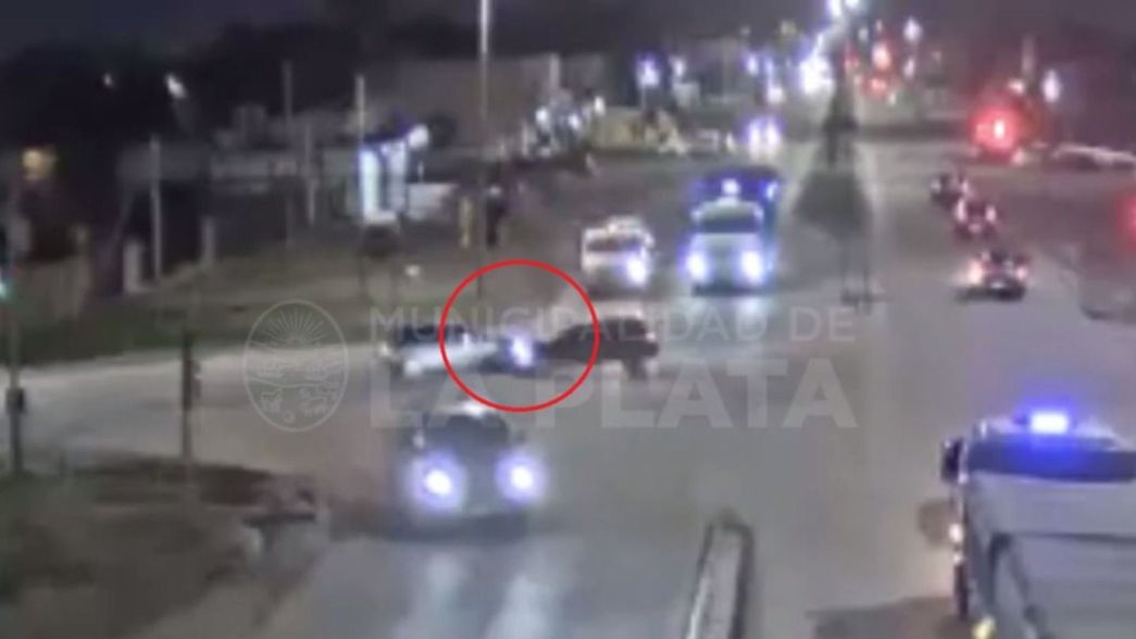 VIDEO: Un tremendo choque dejó tres heridos que tuvieron que ser internados
