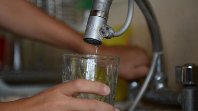 la provincia tendra que devolver $1.600 millones por un fallo contra el absa de scioli