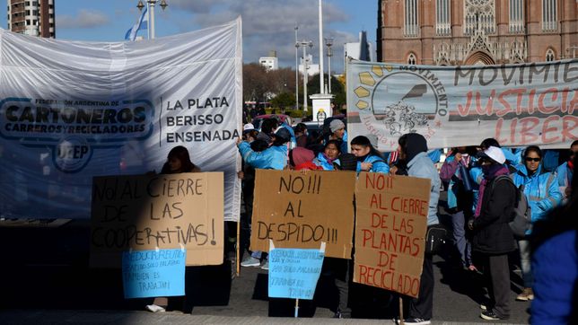 cooperativistas haran una volanteada y semaforazo para reclamar por sus puestos de trabajo