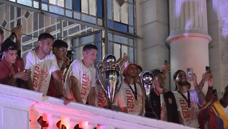 Estudiantes expondrá las copas e invita a sus hinchas para una jornada de festejos Estudiantes expondrá las copas e invita a sus hinchas para una jornada de festejos