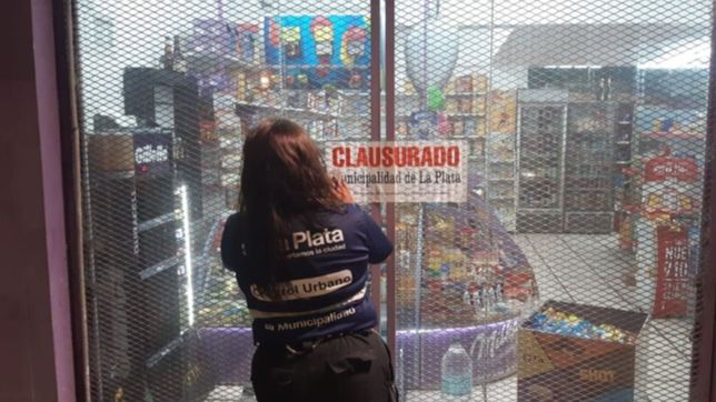 operativos, autos secuestrados y clausura de comercios para controlar la noche en la plata