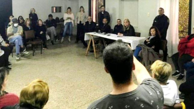 tensa reunion por la inseguridad en berisso: vecinos piden mas controles policiales