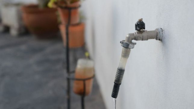 por un ataque vandalico, un sector de la plata esta sin agua