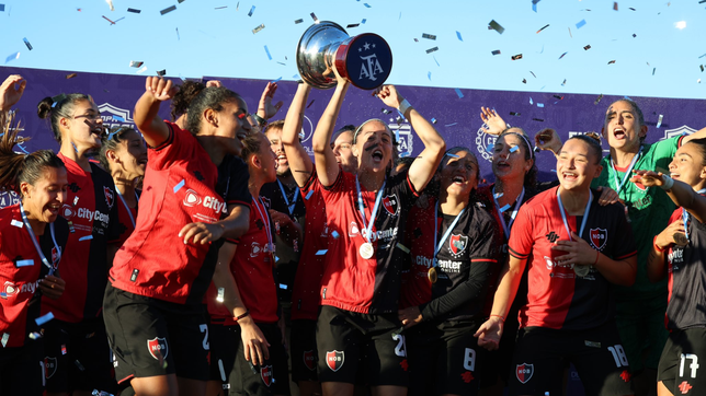 una exjugadora albirroja se consagro con newells y recordo sus inicios en estudiantes