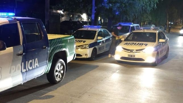 salvaje pelea vecinal en ensenada: le apedreo la casa y amenazo con matarlo