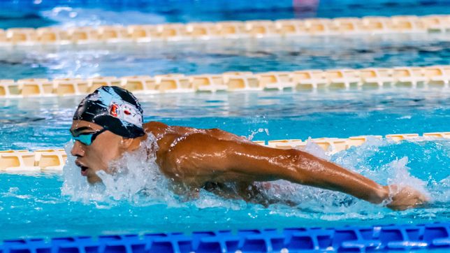 juntan fondos para ayudar a un joven de la plata que es una de las promesas de la natacion en argentina