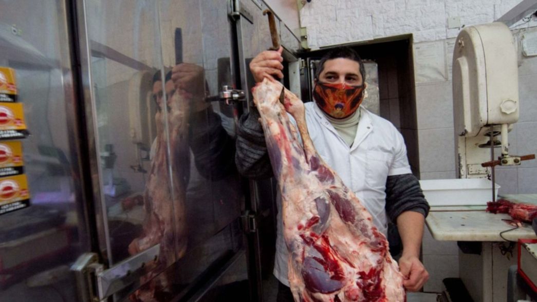 Fin de año más austero y con bajo consumo de carne en La Plata: un 40% menos que en 2020