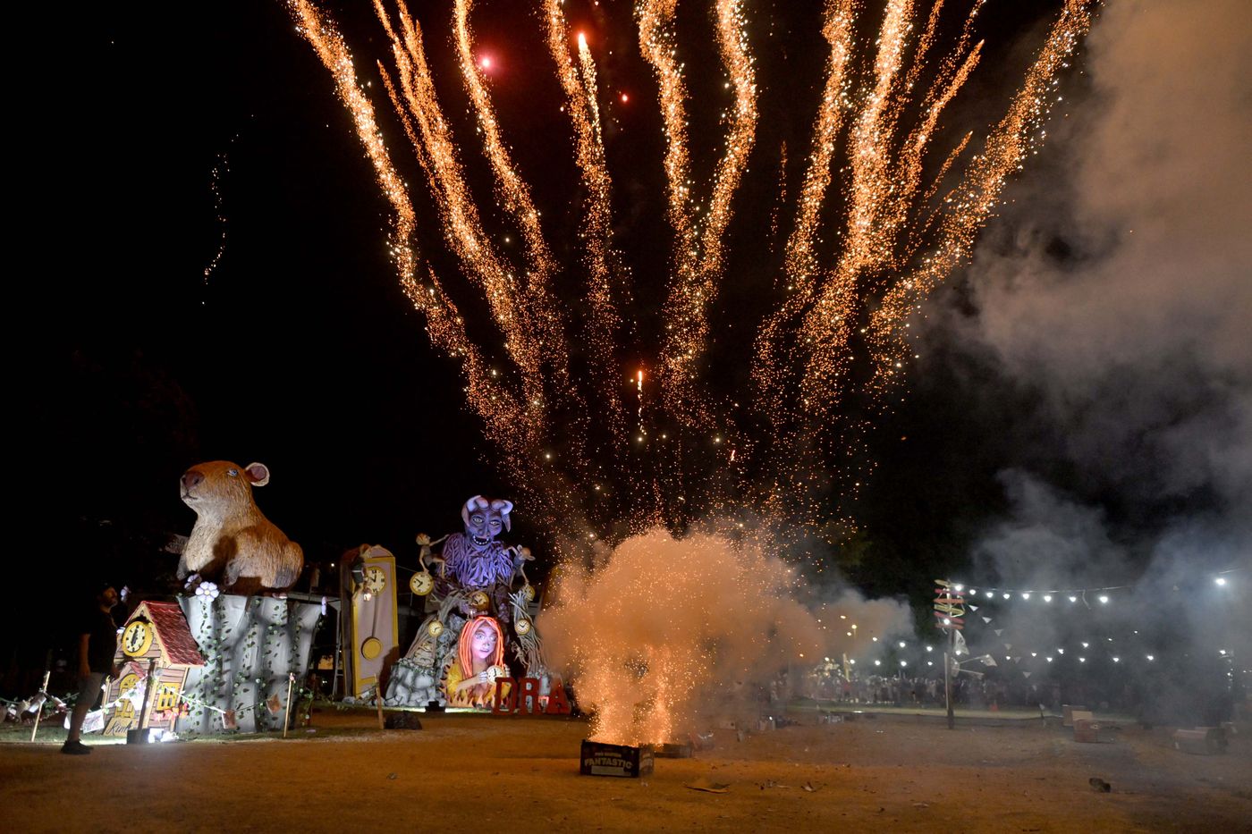 drako quema muñeco 143